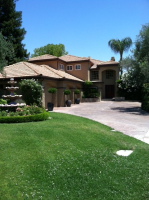 497 E Shelldrake Cir, Fresno, CA 93730 