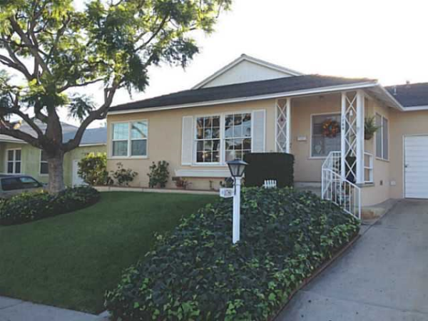 1780 Midvale Dr, San Diego, CA 92105 