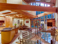 843 10th Ave B, San Diego, CA 92101 