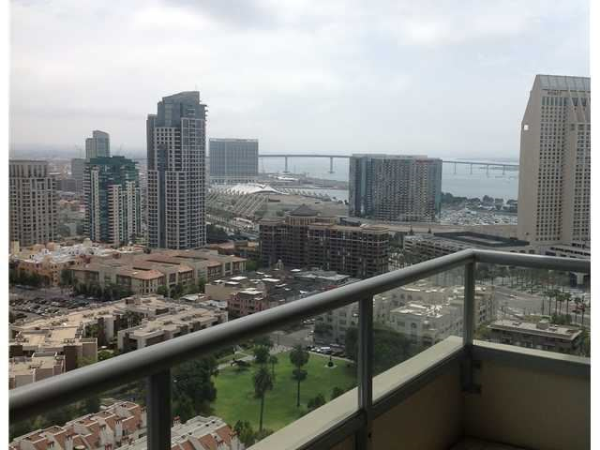 700 W E St 2905, San Diego, CA 92101 