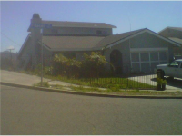 1095 Naomi Dr, Vista, CA 92083 