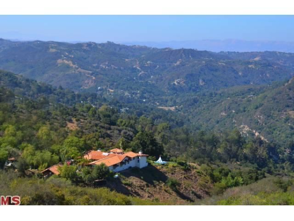 20333 Reigate Rd, Topanga, CA 90290 