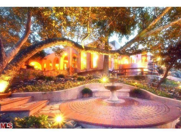 23407 Red Rock Rd, Topanga, CA 90290 