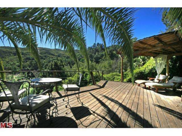 19746 Observation Dr, Topanga, CA 90290 