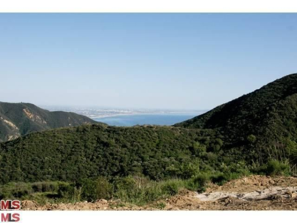 0 Skyhawk, Topanga, CA 90290 