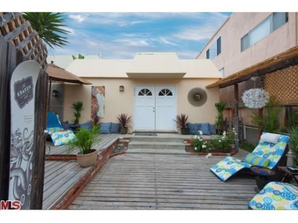 111 Catamaran St, Marina Del Rey, CA 90292 