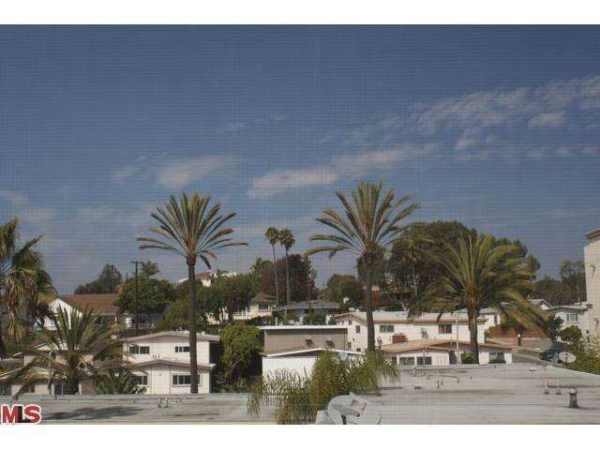 8701 Delgany Ave #216, Playa Del Rey, CA 90293 