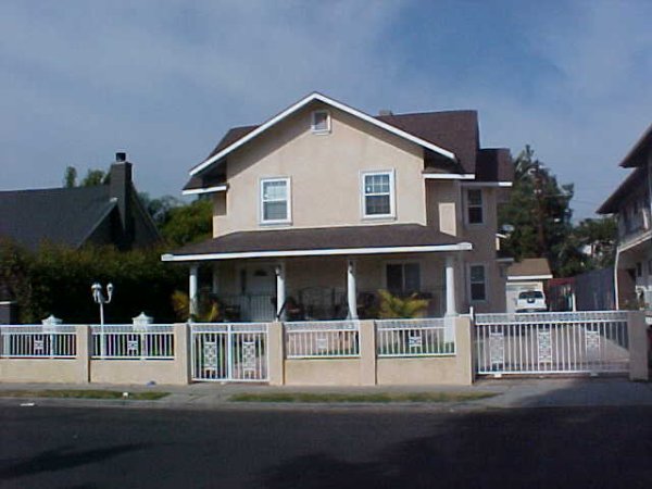 5327 Lemon Grove Avenue, Los Angeles, CA 90038 