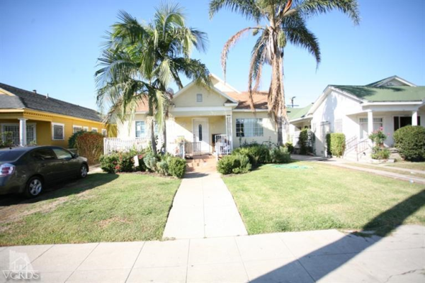 4273 Walton Ave, Los Angeles, CA 90037 
