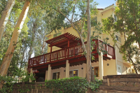 11905 Saltair Terrace, Los Angeles, CA 90049 