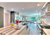 12160 La Casa Ln, Los Angeles, CA 90049 