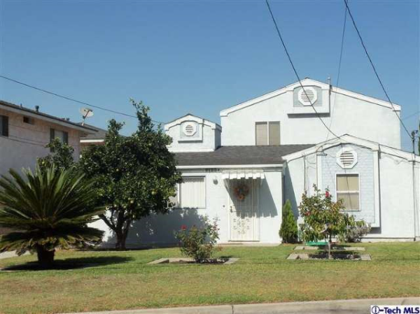 9123 Hall Road, Downey, CA 90241 