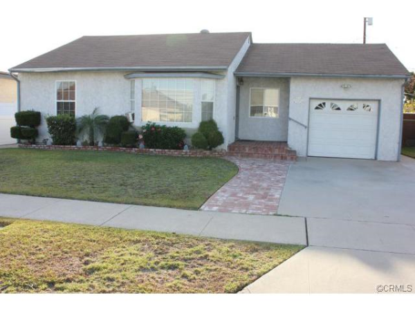 12127 Cornuta Ave, Downey, CA 90240 