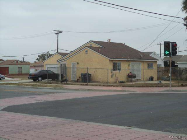 14204 S Parmelee Ave, Compton, CA 90222 
