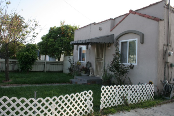 801 N. Crane Avenue, Compton, CA 90221 