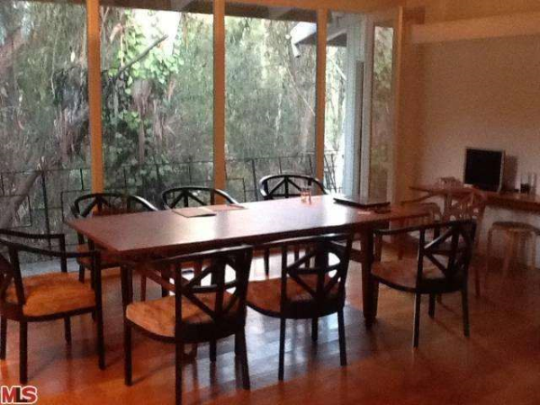 10084 Westwanda Dr, Beverly Hills, CA 90210 