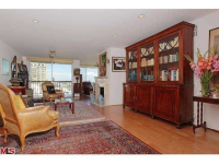 321 N Oakhurst Dr #702, Beverly Hills, CA 90210 