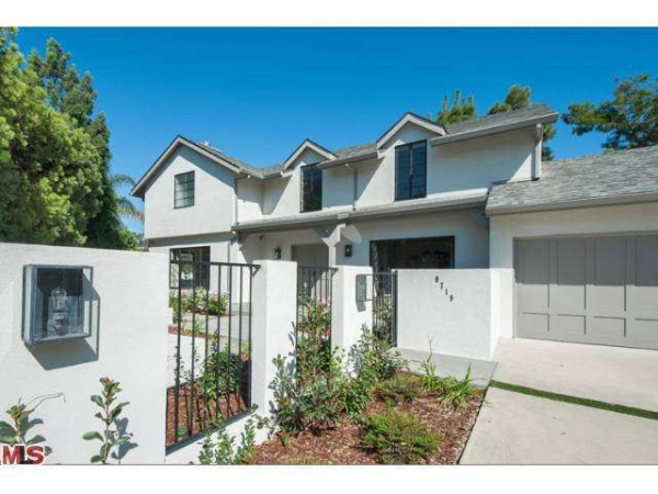 9719 Royce Ct, Beverly Hills, CA 90210 