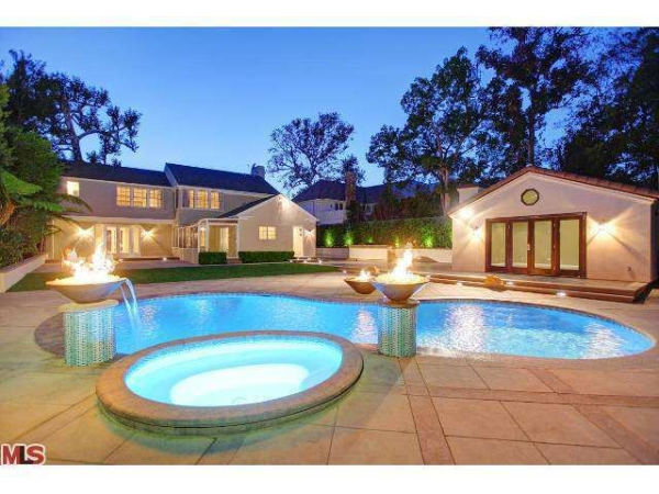 610 N Whittier Dr, Beverly Hills, CA 90210 