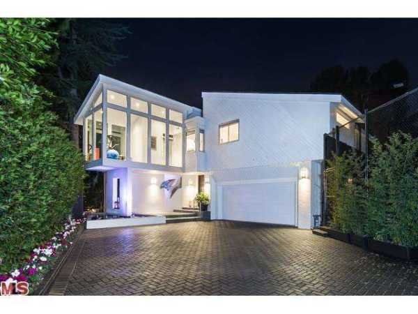 1625 Summitridge Dr, Beverly Hills, CA 90210 