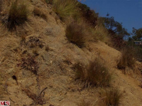 8693 Franklin Ave, Los Angeles, CA 90069 