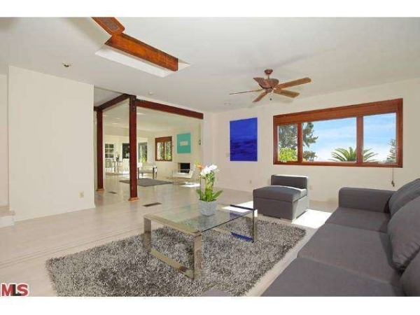 1264 N Clark St, Los Angeles, CA 90069 