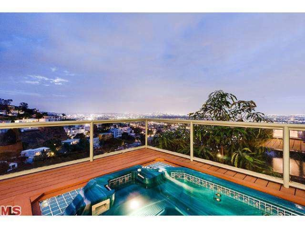 8646 Hollywood, Los Angeles, CA 90069 