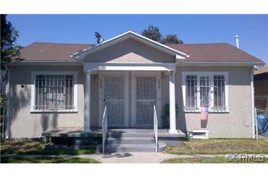 1515 W 52nd St, Los Angeles, CA 90062 