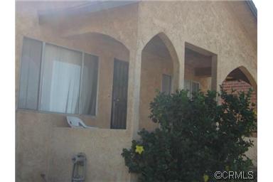 5734 Holmes Avenue, Los Angeles, Ca 90058 