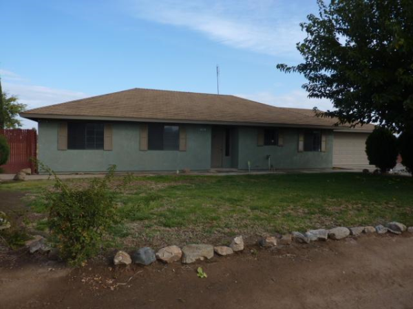 25067 Avenue 17 3/4, Madera, CA 93638 