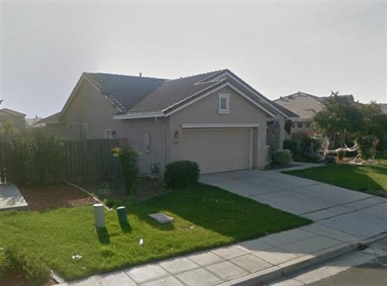 2033 Tangerine Ave, Fresno, CA 93637 
