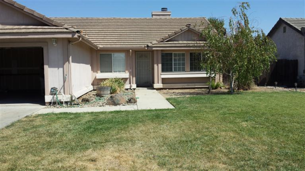 1375 Colombard Drive, Madera, CA 93637 