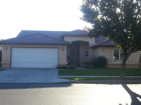 1003 Mainberry Dr, Madera, CA 93637 