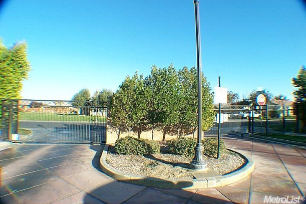 3003 La Vina Cir, Los Banos, CA 93635 