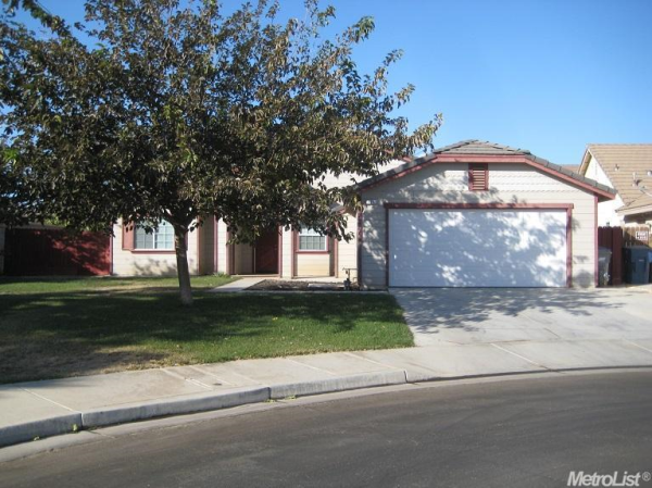 707 Syrah Ct, Los Banos, CA 93635 