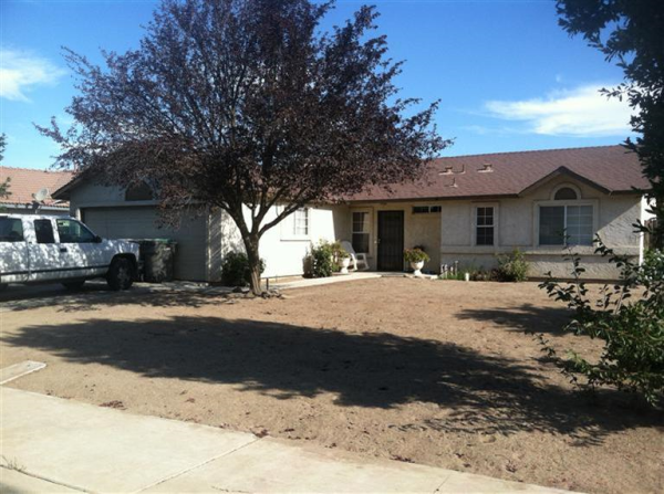 14474 W El Mar Ave, Kerman, CA 93630 
