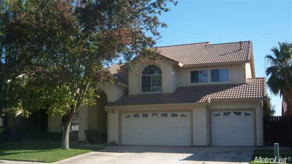 1978 Davis Dr, Los Banos, CA 93635 