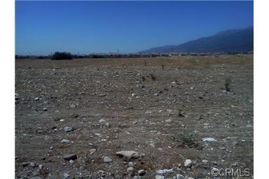 15989 Joe Ave, Fontana, CA 92336 