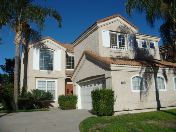 8088 Sorrento St, Fontana, CA 92336 