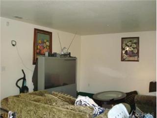 15832 Fiddleleaf Rd, Fontana, CA 92337 