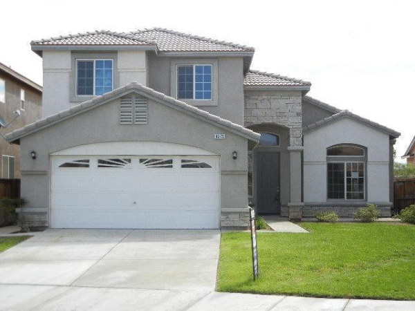 9375 Dragon Tree Dr, Hesperia, CA 92345 