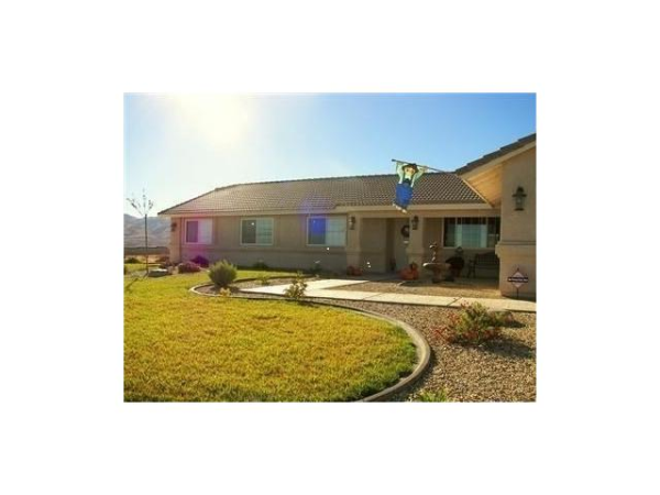 18587 Seaforth St, Hesperia, CA 92345 