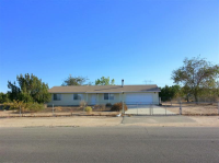 13895 Chestnut St, Hesperia, CA 92345 