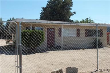 16331 Pine St, Hesperia, CA 92345 
