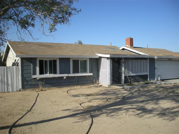 16262 Willow Street, Hesperia, CA 92345 