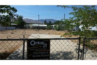 19195 Hinton St, Hesperia, CA 92345 