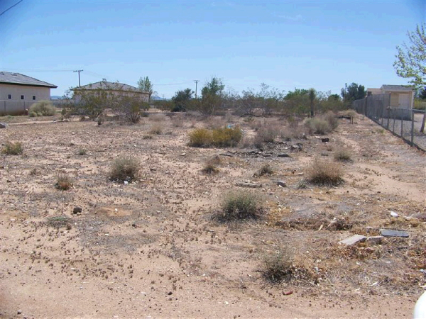 17353 Manzanita St, Hesperia, CA 92345 