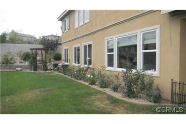 6452 Cloverhill Dr, Highland, CA 92346 