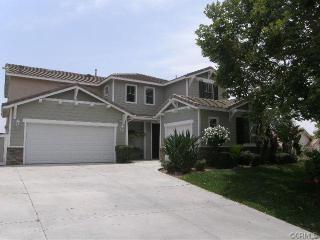 30149 Centro Vista, Highland, CA 92346 