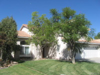 6788 Country Oaks Dr., Highland, CA 92346 